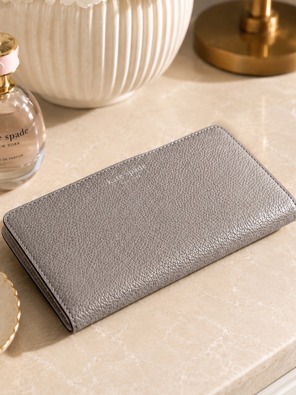 Kate Spade Grey Pebbled Large Slim Wallet with Burgundy Interor EUC with Tags - Picture 5 of 16